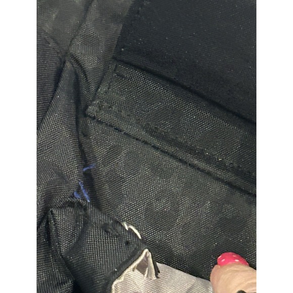 Baggallini Black Cheetah Print Lightweight Crossbody Bag for Women - Picture 8 of 10